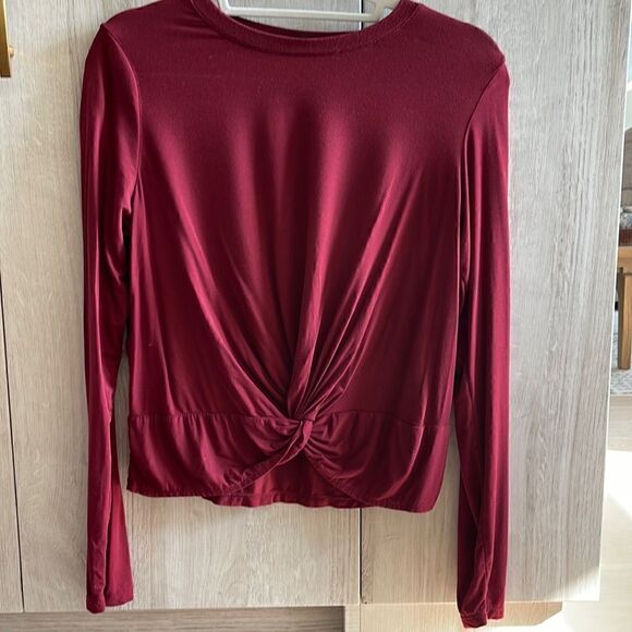 Dynamite Women’s Burgundy XS Long sleeved top - Picture 1 of 6